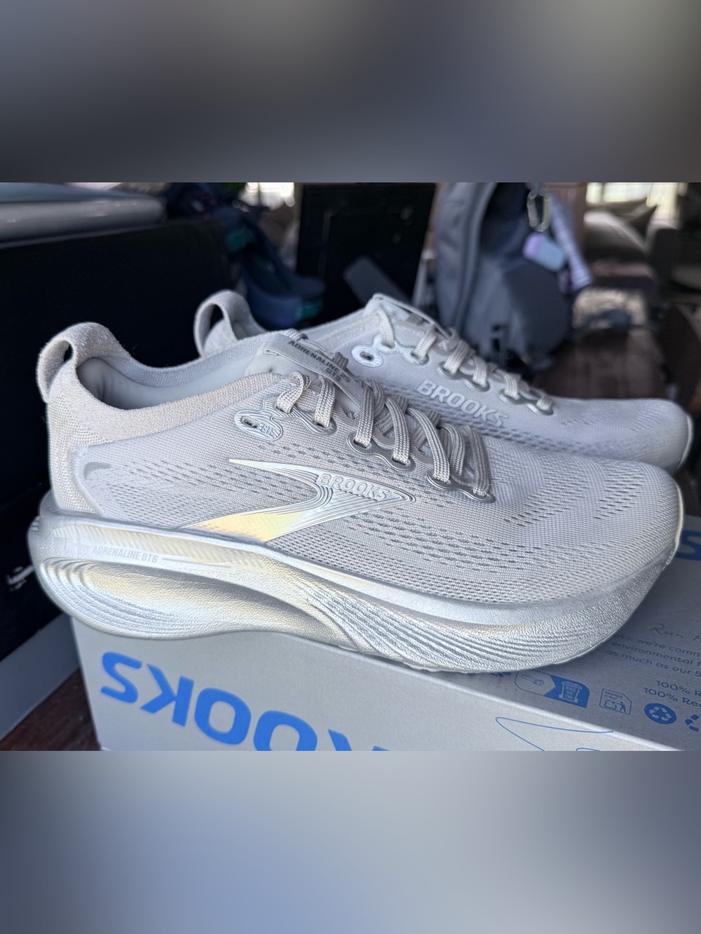 Brooks Adrenaline GTS 25 Silver Anniversary Edition